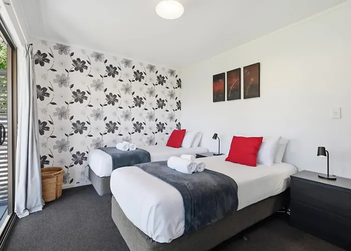 Retreat - Stylish 2br With Covered Deck Rotorua